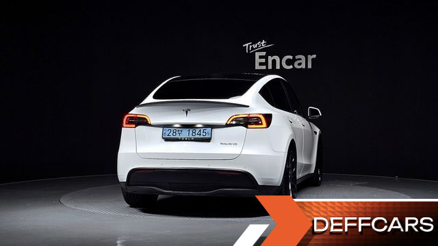 Tesla MODEL Y Performance AWD купить на сайте DeffCars