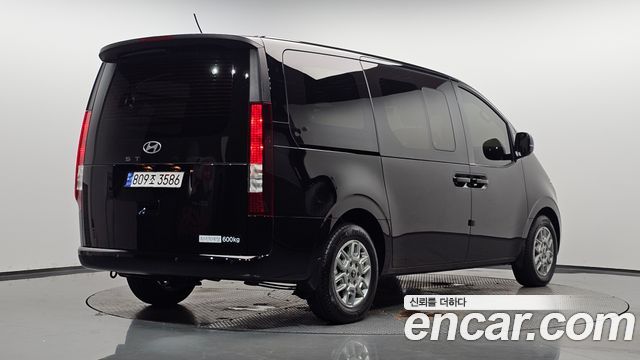 Hyundai STARIA HEV 1.6 Cargo 5-Seater Modern купить на сайте DeffCars