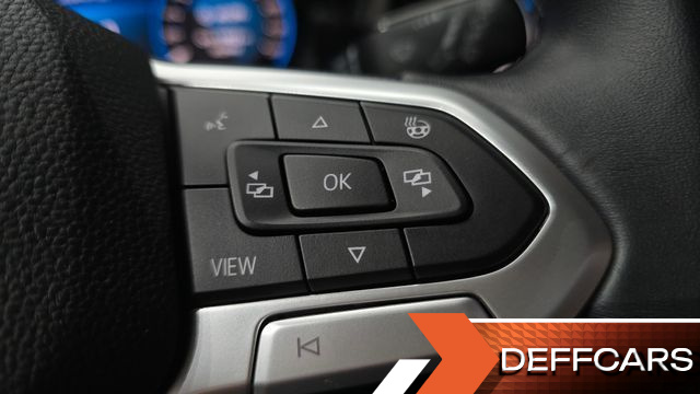 Volkswagen GOLF 2.0 TDI Premium купить на сайте DeffCars