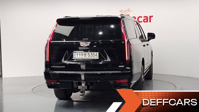 Cadillac ESCALADE 6.2 ESV ESV Sports Platinum купить на сайте DeffCars