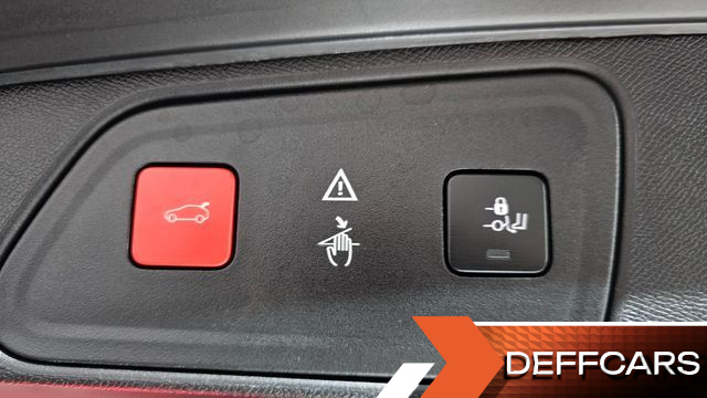 Peugeot 3008 1.6 BlueHDi GT Line купить на сайте DeffCars