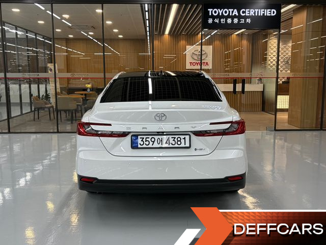 Toyota CAMRY 2.5 XLE Premium Hybrid купить на сайте DeffCars