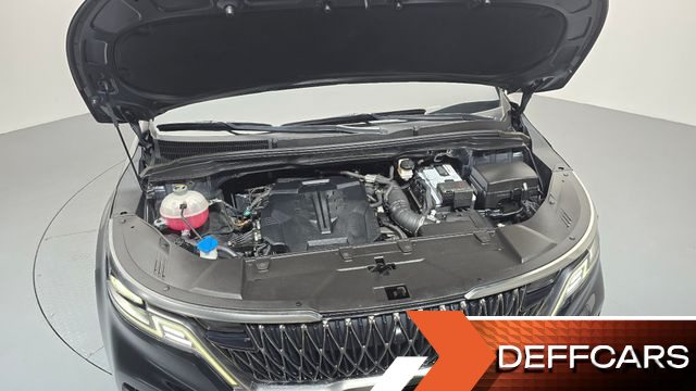 Kia CARNIVAL Gasoline 9-Seater Hi-Limousine Signature купить на сайте DeffCars