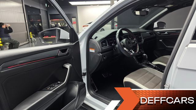 Volkswagen T-ROC 2.0 TDI Prestige купить на сайте DeffCars