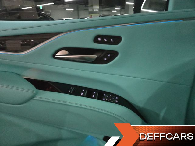 Cadillac ESCALADE 6.2 ESV ESV Sports Platinum купить на сайте DeffCars