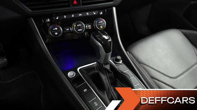 Volkswagen JETTA 1.5 TSI Prestige купить на сайте DeffCars