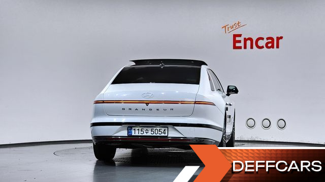Hyundai GRANDEUR Calligraphy купить на сайте DeffCars