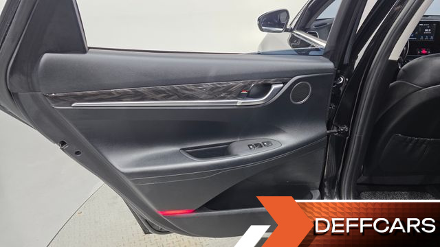 Hyundai GRANDEUR 2.4 Premium купить на сайте DeffCars