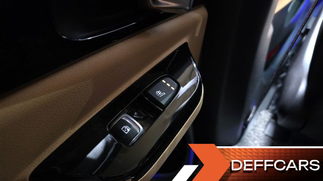 Kia CARNIVAL 9-Seater Noblesse купить на сайте DeffCars