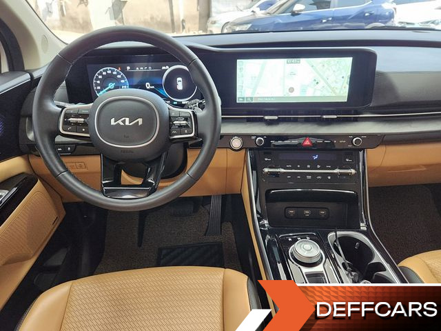 Kia CARNIVAL 9-Seater Signature купить на сайте DeffCars
