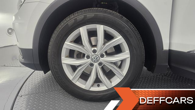 Volkswagen TIGUAN 2.0 TDI Premium купить на сайте DeffCars