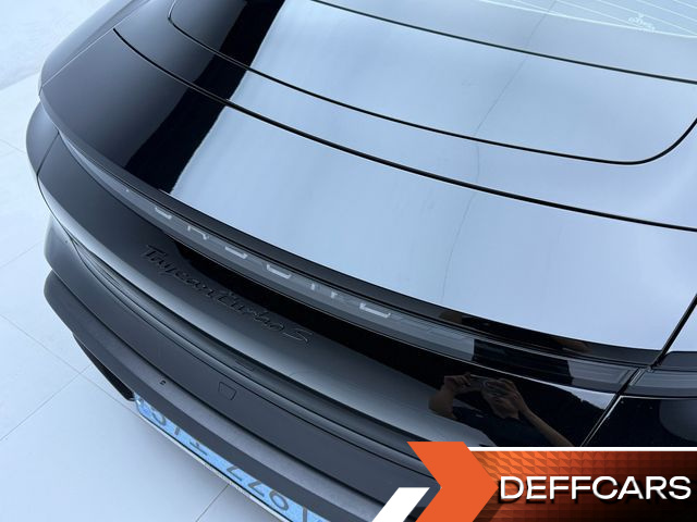 Porsche TAYCAN Turbo S купить на сайте DeffCars