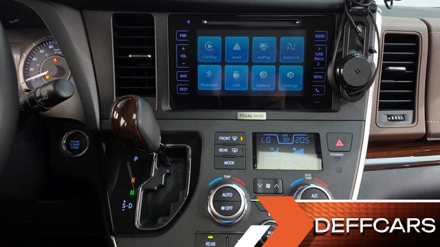 Toyota SIENNA 3.5 AWD купить на сайте DeffCars