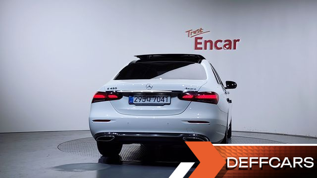 Mercedes E-CLASS E450 4MATIC Exclusive купить на сайте DeffCars