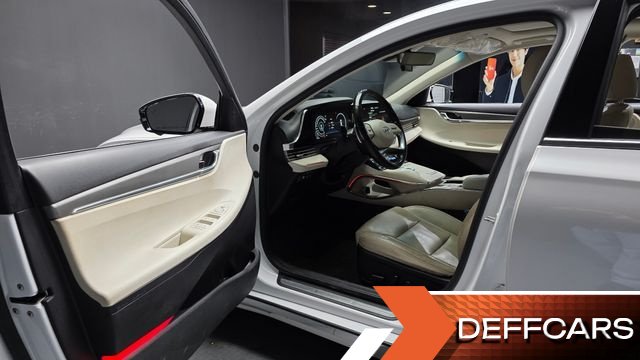 Hyundai GRANDEUR 2.5 Le Blanc купить на сайте DeffCars
