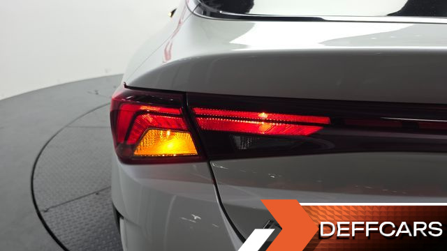 Kia K5 2.0 LPI Prestige купить на сайте DeffCars