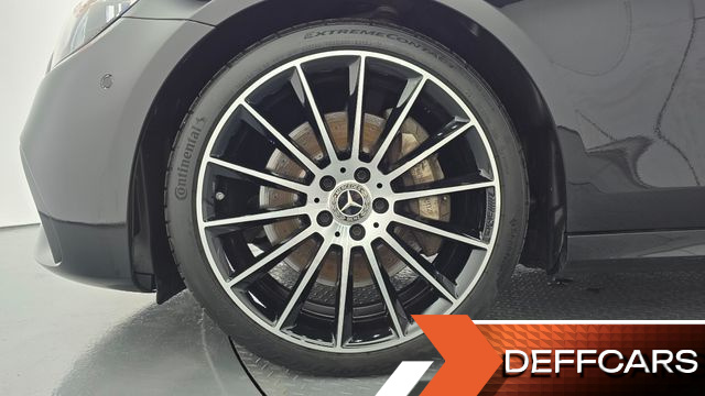 Mercedes E-CLASS E350 4MATIC AMG Line купить на сайте DeffCars