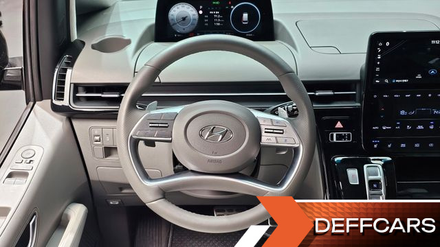 Hyundai STARIA Lounge 7-Seater Limousine купить на сайте DeffCars