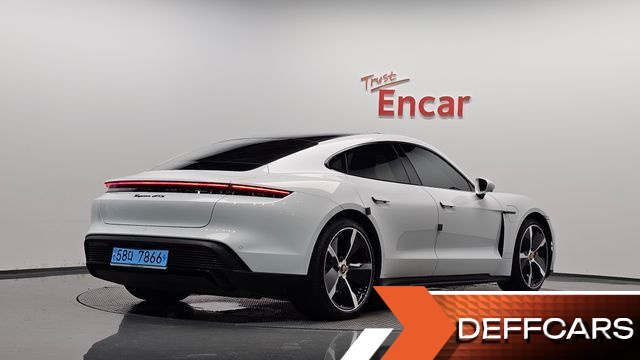 Porsche TAYCAN GTS купить на сайте DeffCars