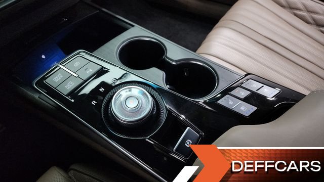 Kia K8 2.5 Gasoline 2WD Signature Special купить на сайте DeffCars
