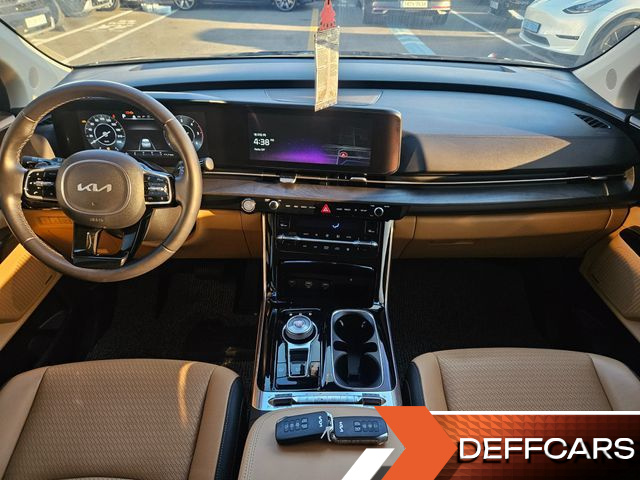 Kia CARNIVAL Diesel 9-Seater Signature купить на сайте DeffCars