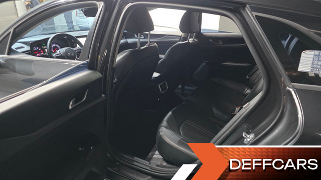 Kia K5 2.0 Prestige купить на сайте DeffCars