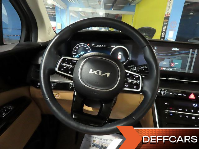 Kia CARNIVAL 7-Seater Noblesse купить на сайте DeffCars