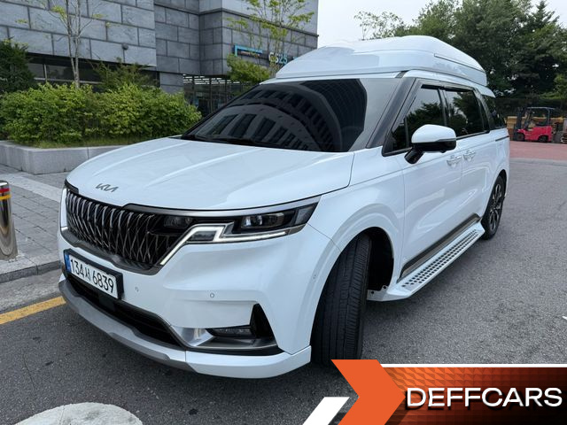 Kia CARNIVAL 9-Seater Hi-Limousine Signature купить на сайте DeffCars