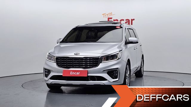 Kia CARNIVAL 7-Seater Limousine VIP купить на сайте DeffCars