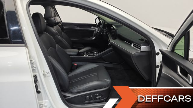 Kia K5 2.0 Prestige купить на сайте DeffCars