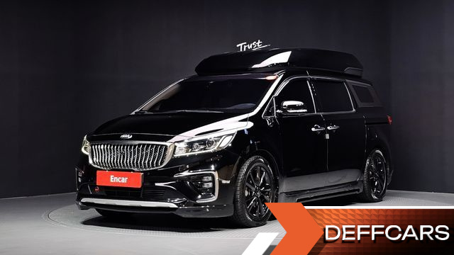 Kia CARNIVAL 9-Seater Hi-Limousine Noblesse Special купить на сайте DeffCars