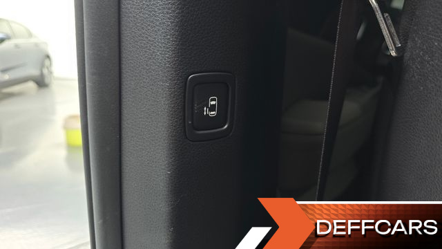 Kia CARNIVAL Gasoline 9-Seater Noblesse купить на сайте DeffCars