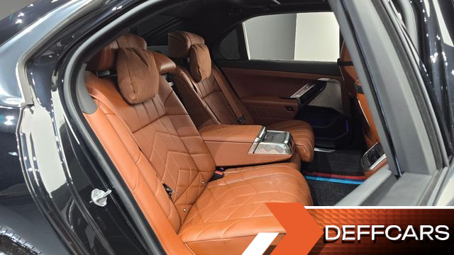 BMW 7-SERIES 740i xDrive M Sport купить на сайте DeffCars