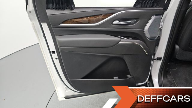Cadillac ESCALADE 6.2 ESV ESV Premium Luxury Platinum купить на сайте DeffCars