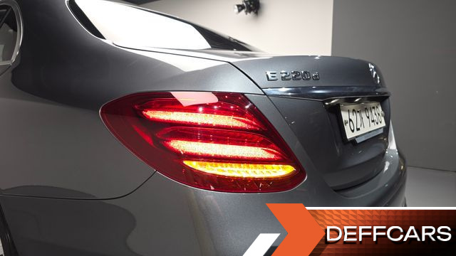 Mercedes E-CLASS E220d 4MATIC Avantgarde купить на сайте DeffCars
