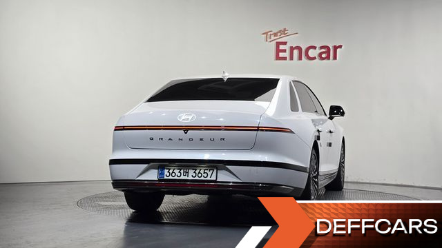 Hyundai GRANDEUR Calligraphy купить на сайте DeffCars
