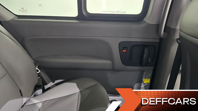 Hyundai STAREX 4WD Urban 9-Seater Premium Special купить на сайте DeffCars