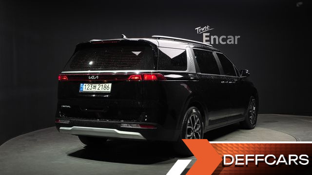 Kia CARNIVAL 9-Seater Prestige купить на сайте DeffCars