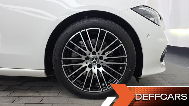 Mercedes C-CLASS C300 4MATIC Avantgarde купить на сайте DeffCars