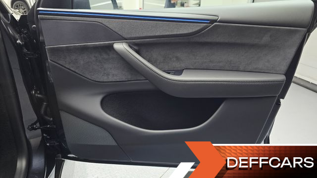 Tesla MODEL Y L Long Range AWD купить на сайте DeffCars