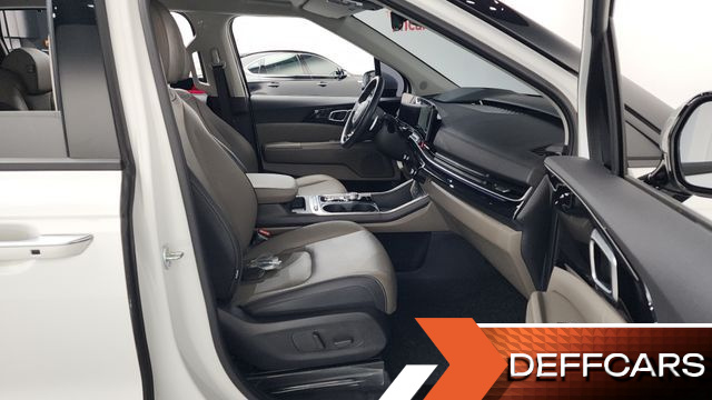 Kia CARNIVAL 9-Seater Signature купить на сайте DeffCars