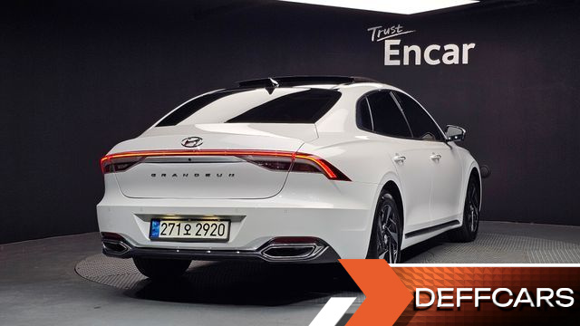 Hyundai GRANDEUR Le Blanc купить на сайте DeffCars