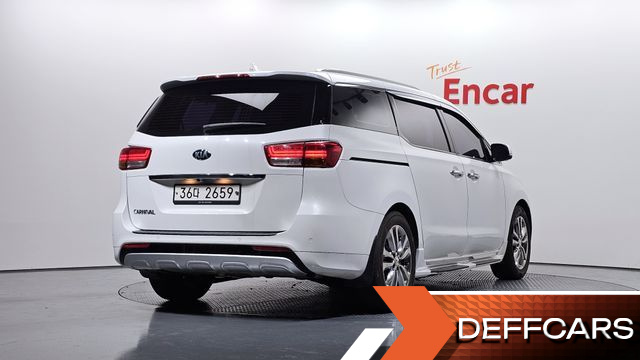 Kia CARNIVAL 9-seater Noblesse купить на сайте DeffCars