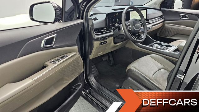 Kia CARNIVAL 9-Seater Noblesse купить на сайте DeffCars