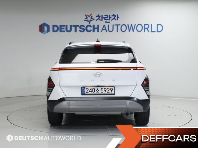 Hyundai KONA Gasoline 2.0 2WD Inspiration купить на сайте DeffCars