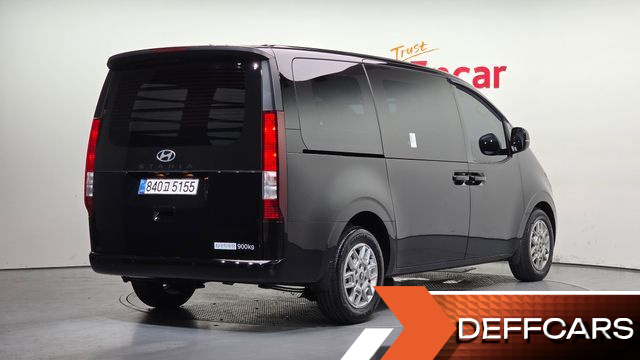 Hyundai STARIA Cargo 3-Seater Modern купить на сайте DeffCars