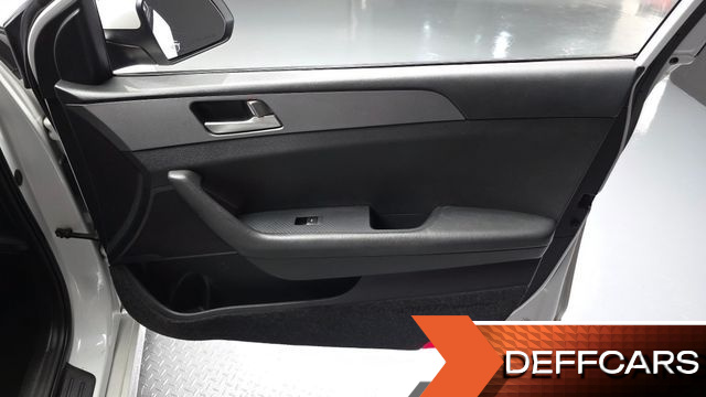 Hyundai SONATA LPI Taxi Premium купить на сайте DeffCars
