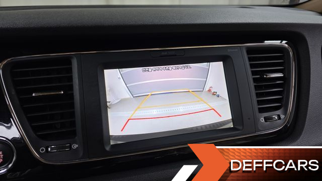 Kia CARNIVAL 9-Seater Hi-Limousine Prestige Hiroof купить на сайте DeffCars