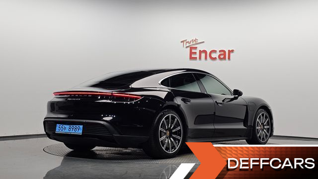 Porsche TAYCAN 4S купить на сайте DeffCars