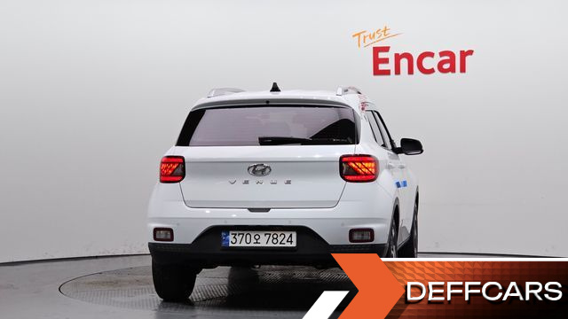 Hyundai VENUE 1.6 Flux купить на сайте DeffCars